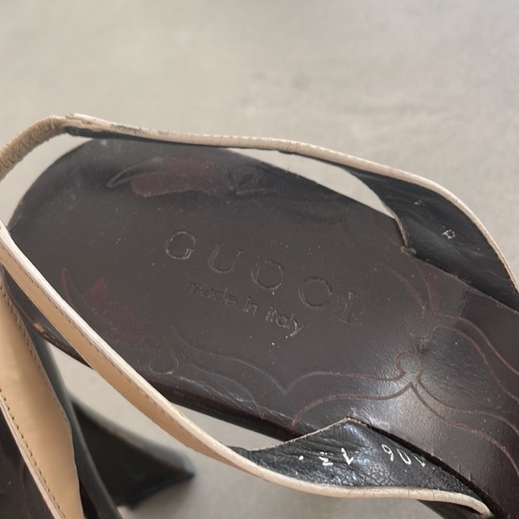 Preloved Gucci Sandal Heels - Picture 2 of 7